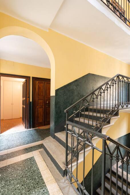 Spacious One bedroom Moscova - Mirable PM