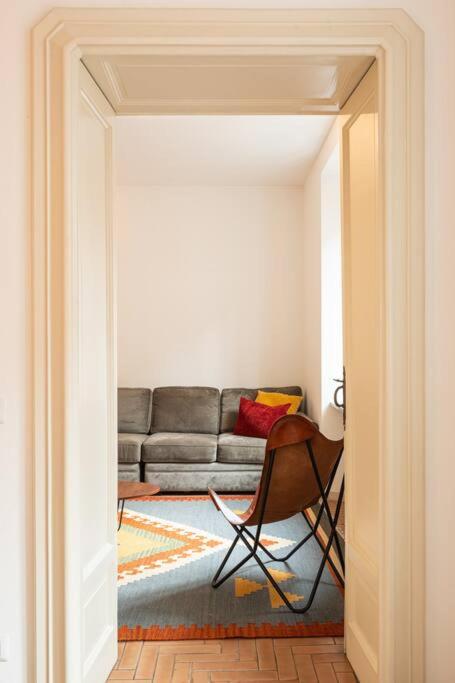 Spacious One bedroom Moscova - Mirable PM