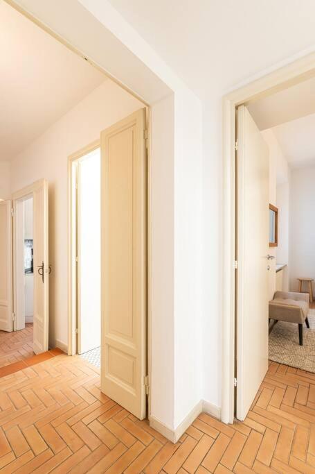 Spacious One bedroom Moscova - Mirable PM