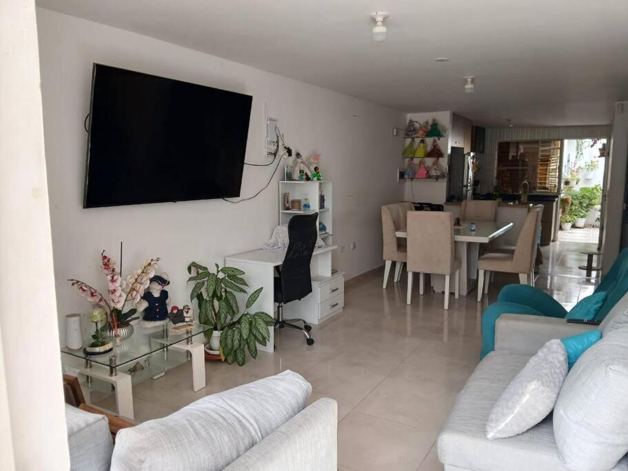 Espectacular Casa en Barbosa Santander