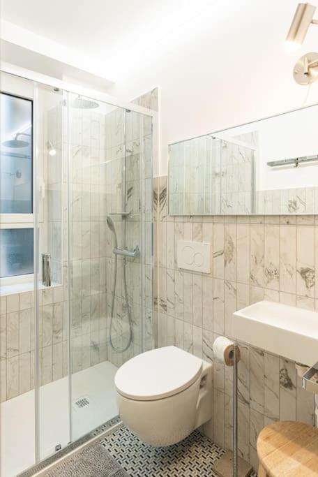 Spacious One bedroom Moscova - Mirable PM