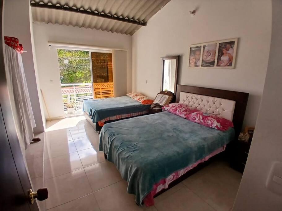 Espectacular Casa en Barbosa Santander