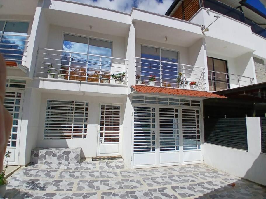 Espectacular Casa en Barbosa Santander