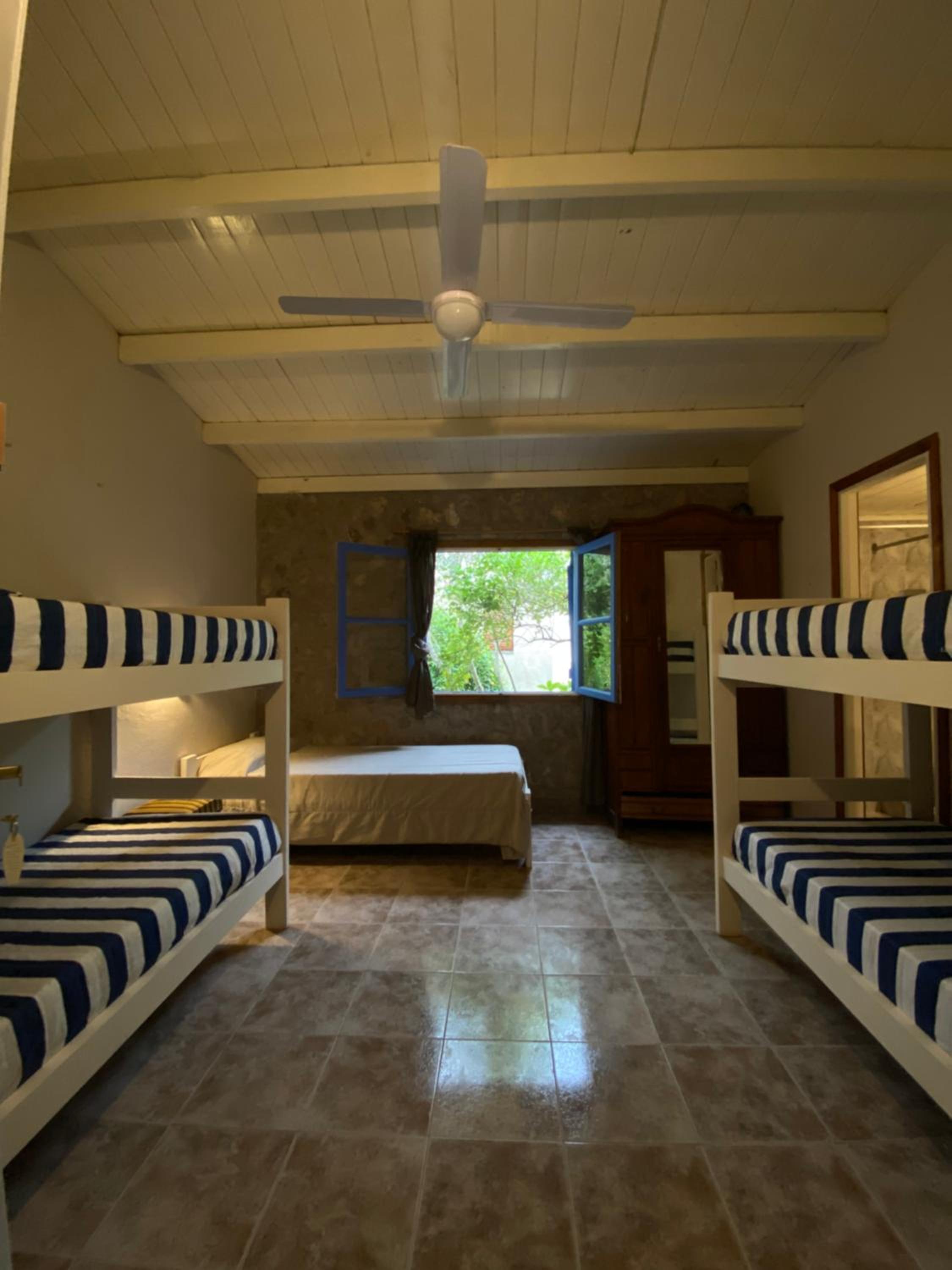 Gozándola Hostel Surfero