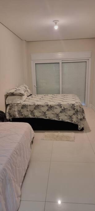 Apartamento completo em Jurerê