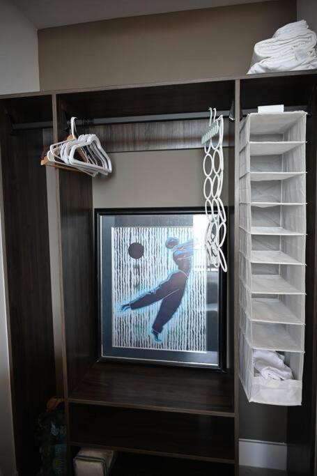 Magic Miami Penthouse Balcony, Insane Ocean & City Views Luxury,Pool,Spa,Gym