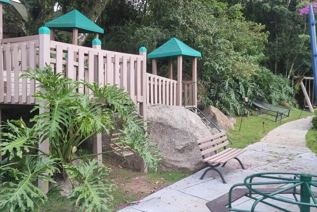 Apartamento completo em Jurerê