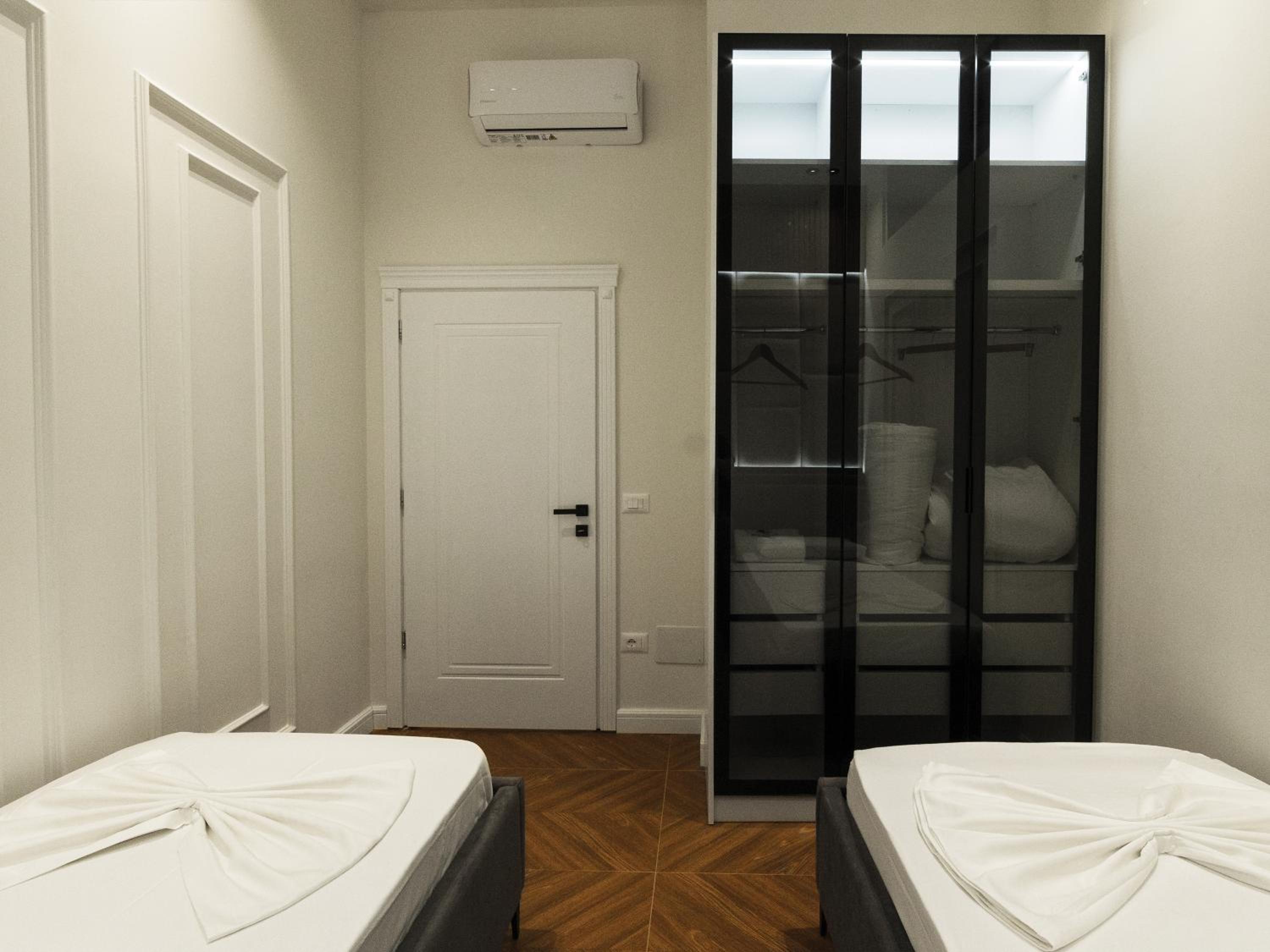 Luxury CityView Apartment