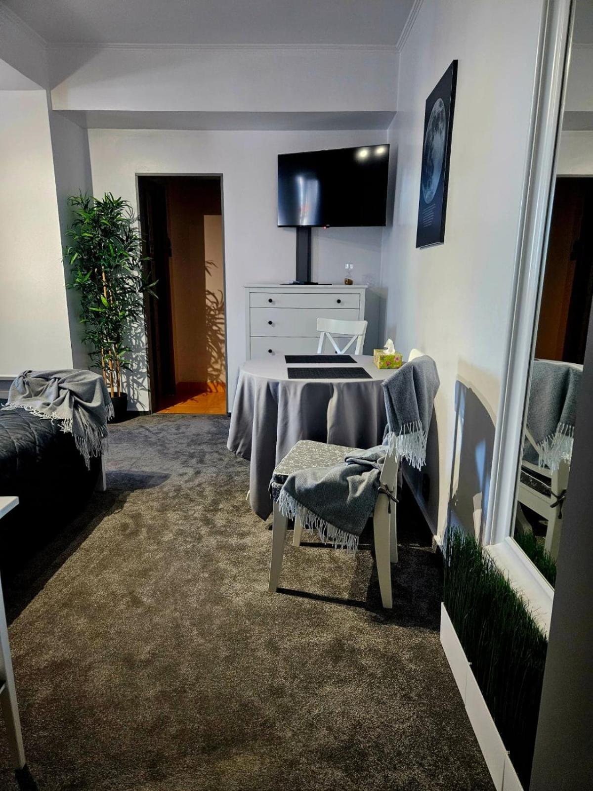 Home Studio Cismigiu
