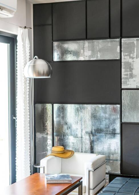 Stylish 2bed home in Syntagma area