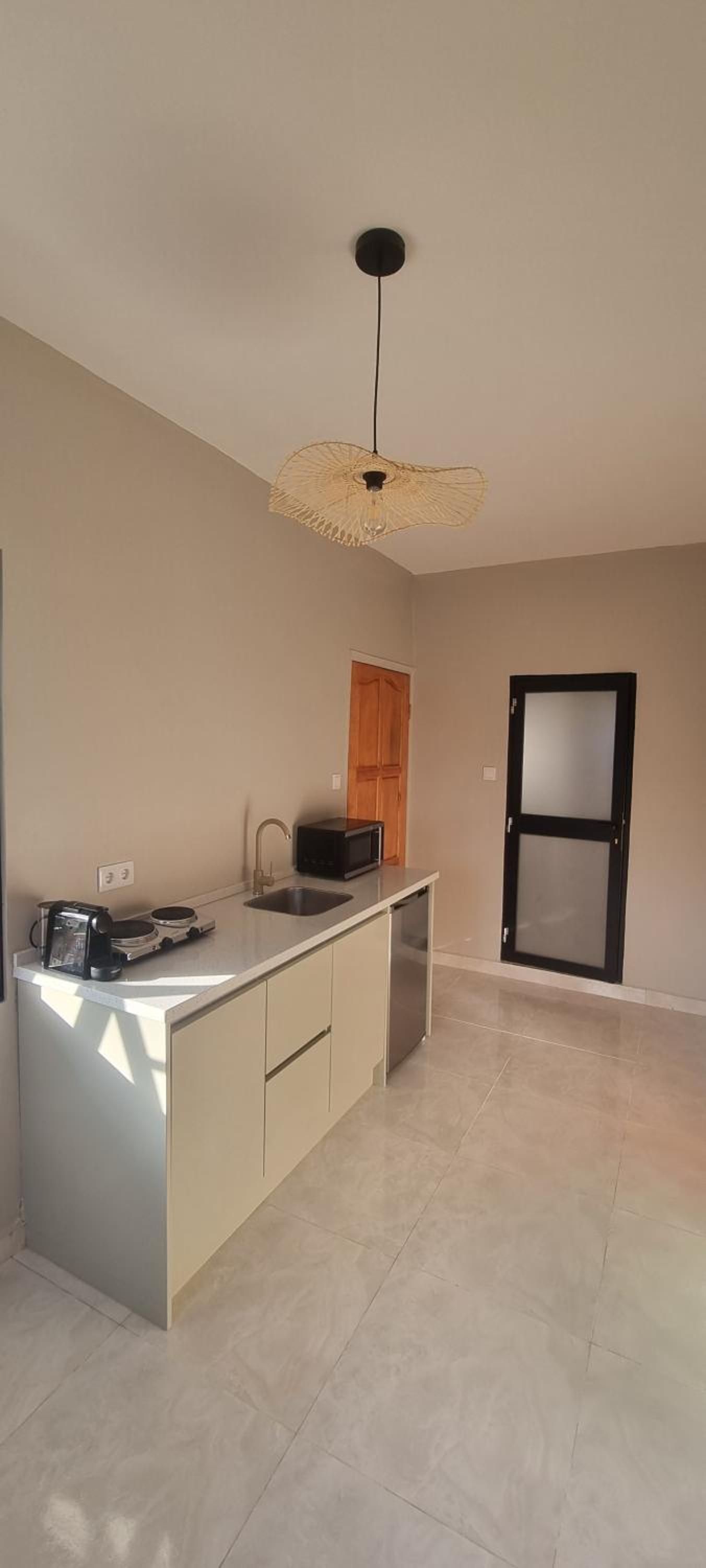 Parakreek Apartments view 3