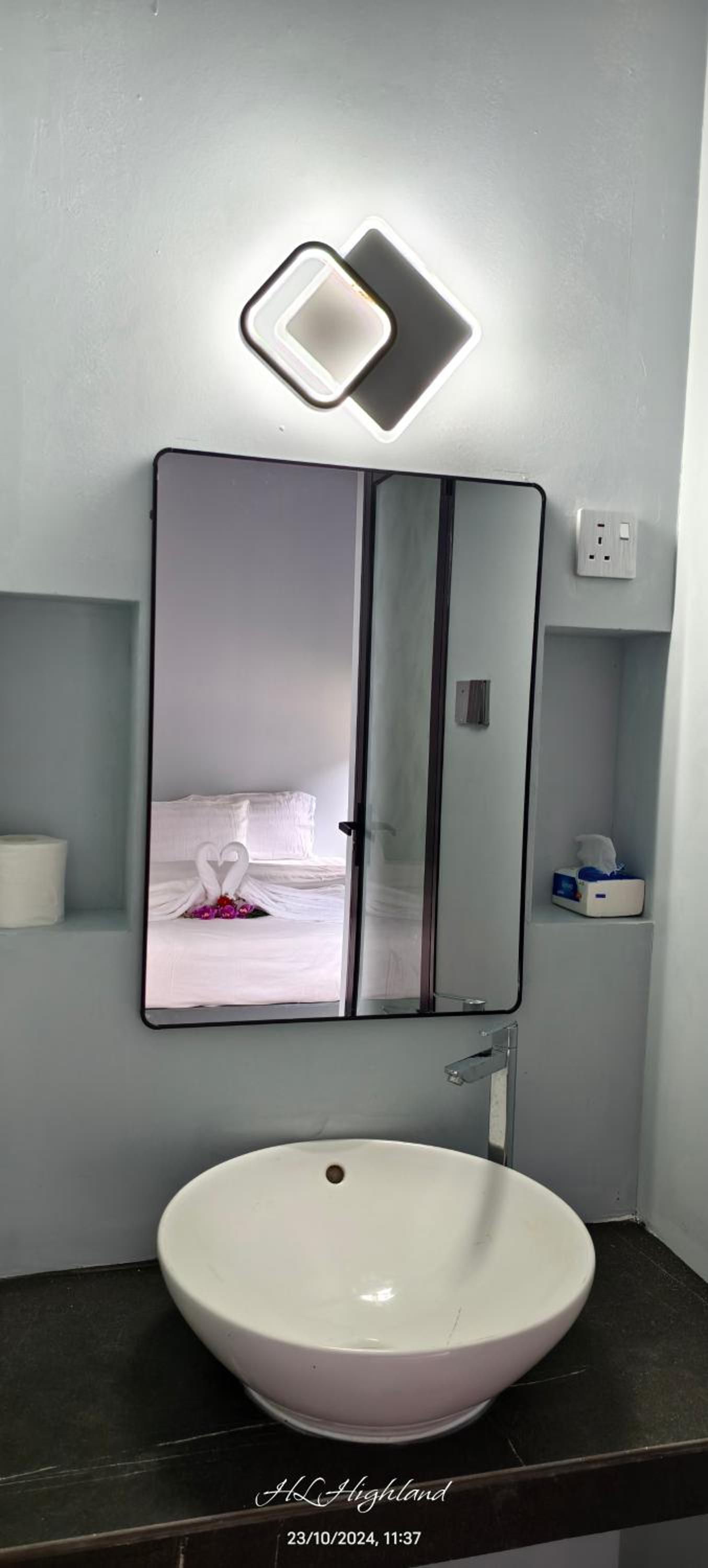 Photo 23
