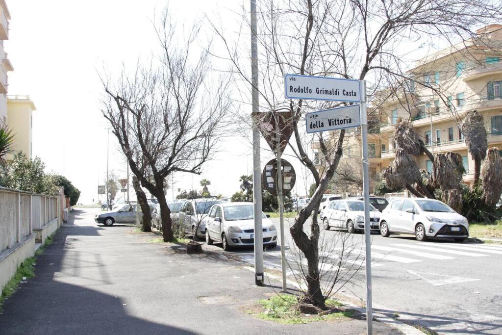 Delicious flat 100 meters from the beach view 5