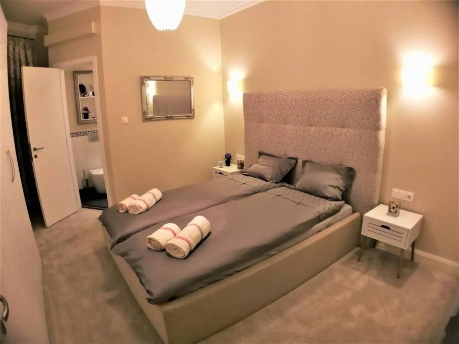 The Cambridge Suite apartment