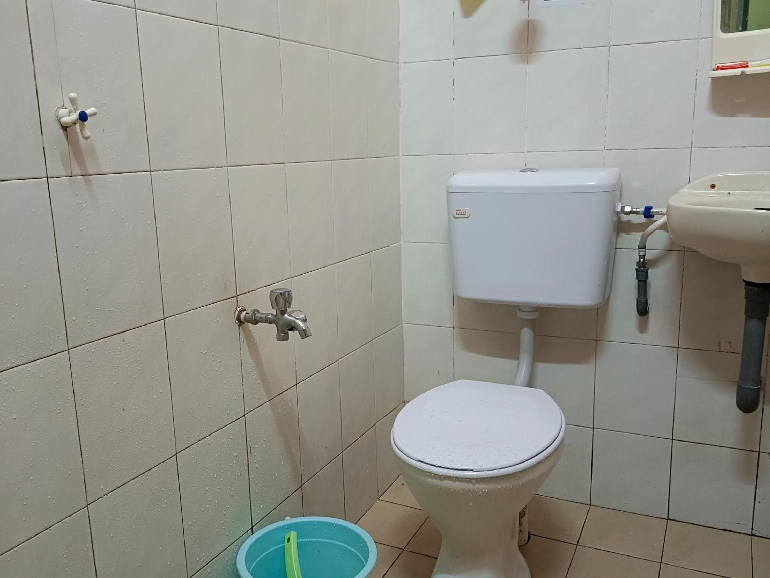 RIZQI HOMESTAY Sungai Siput with Wifi! Islamic Guest Only! photo 2