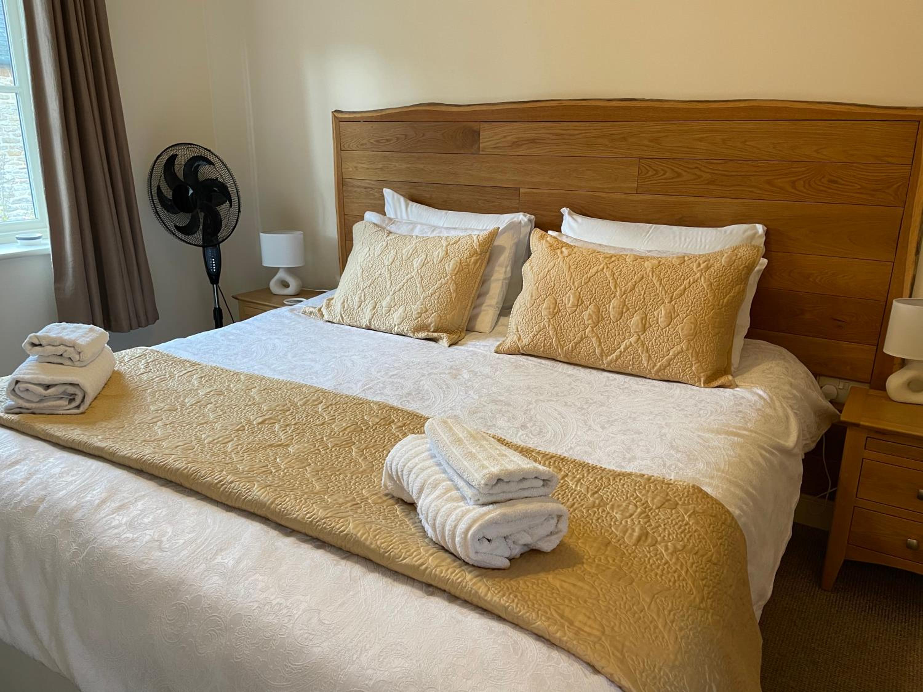 Upper Bray Cottage Badby, Daventry view 3
