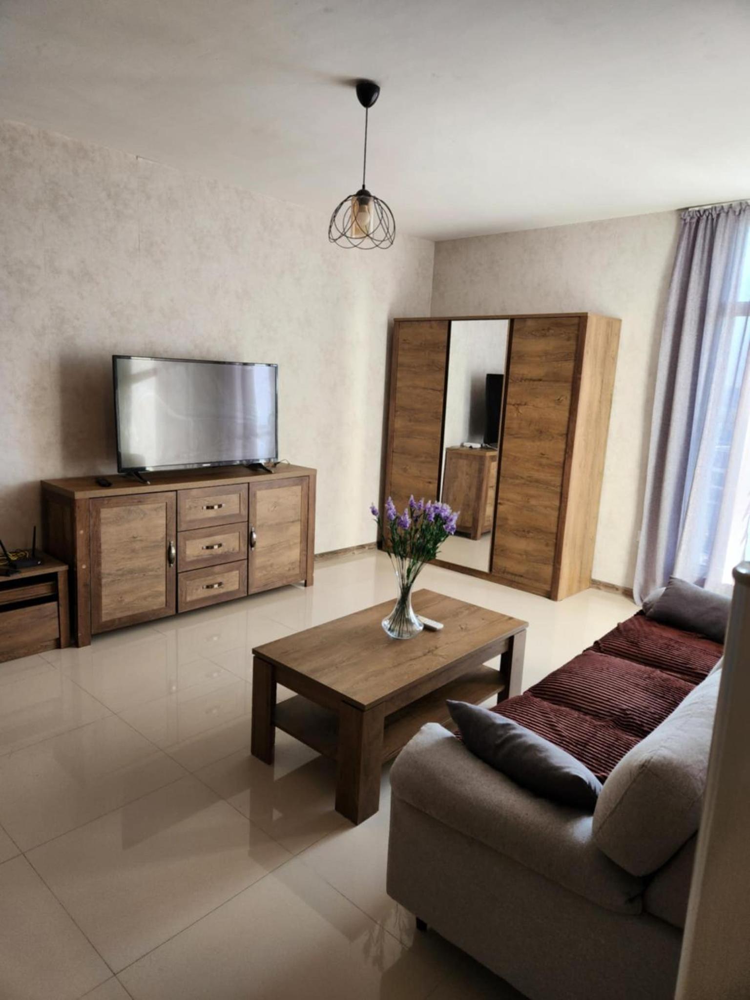 Alissa Student City apart 3