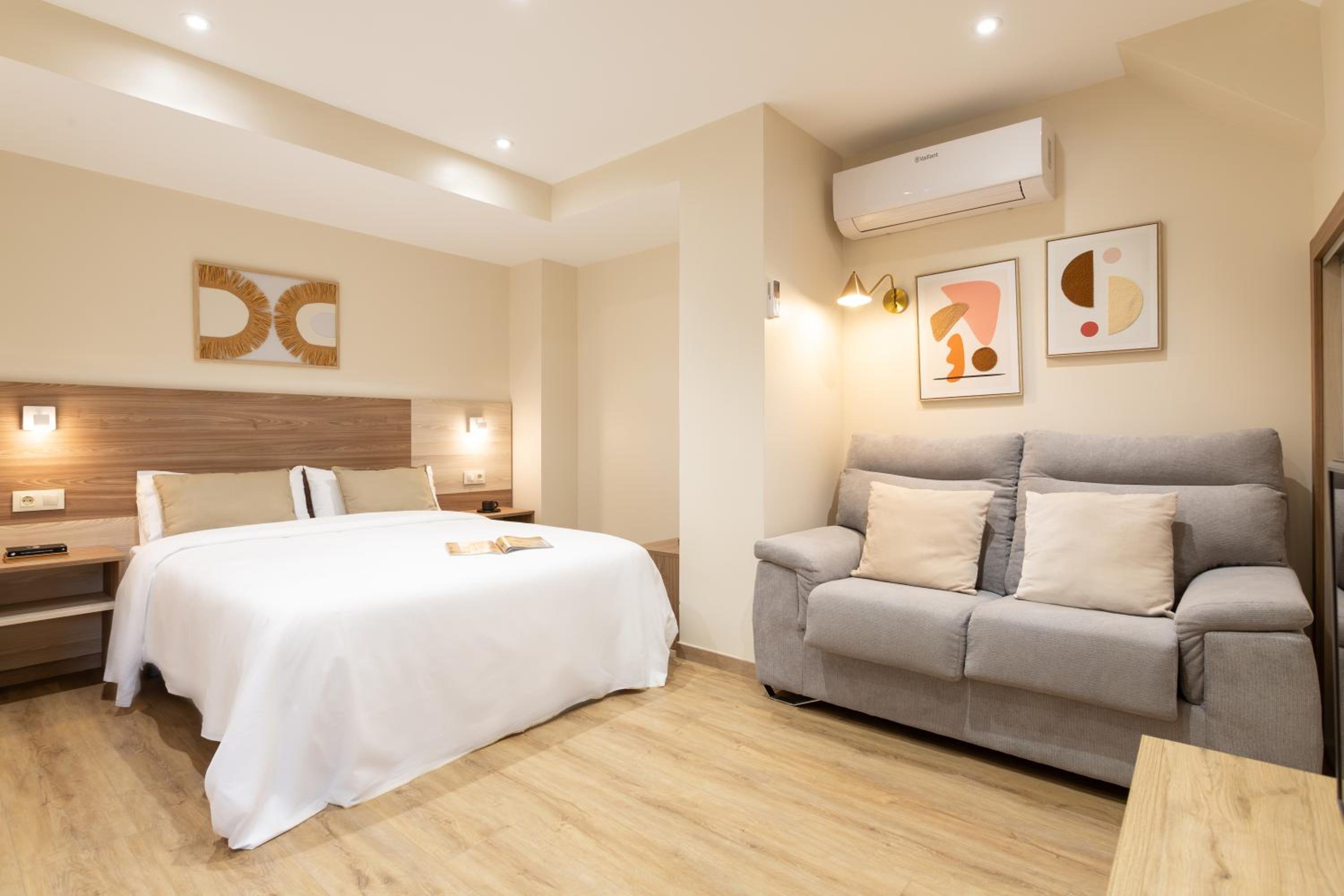 Vigo Bay Apartments by Olala Homes