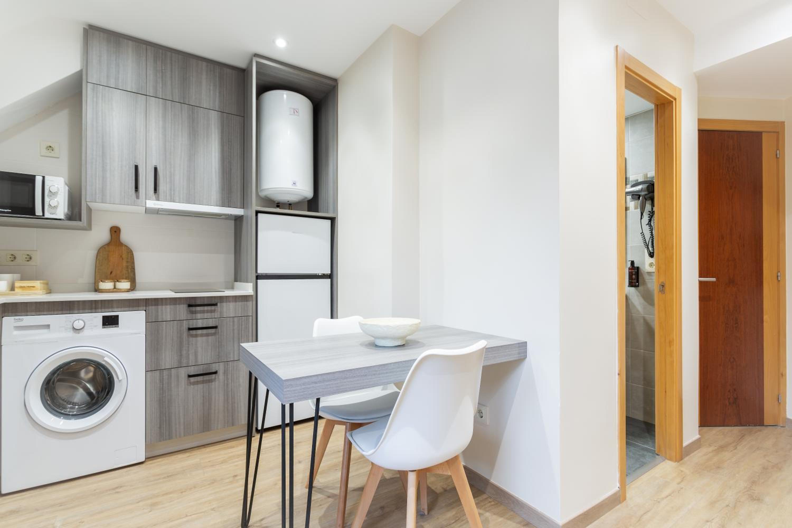 Vigo Bay Apartments by Olala Homes