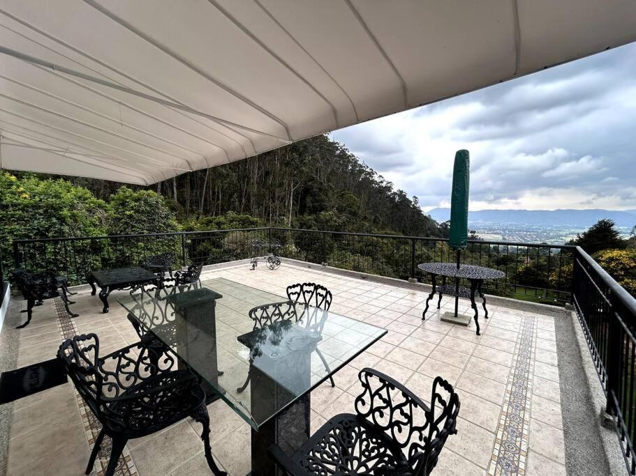 Espectacular casa campestre - Sabana de Bogotá