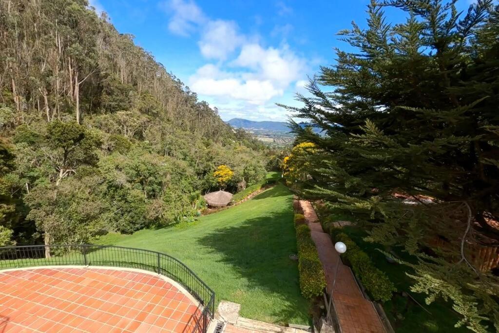 Espectacular casa campestre - Sabana de Bogotá