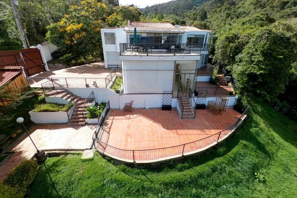 Espectacular casa campestre - Sabana de Bogotá