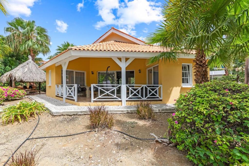 Bungalow Caribbean Bliss