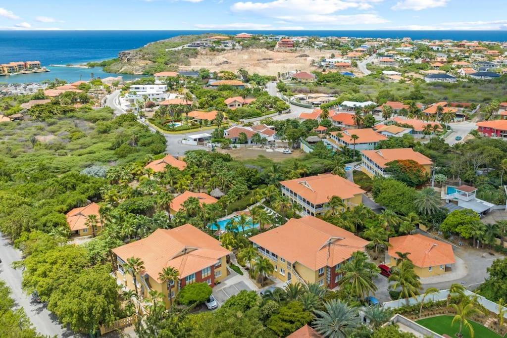 Bungalow Caribbean Bliss