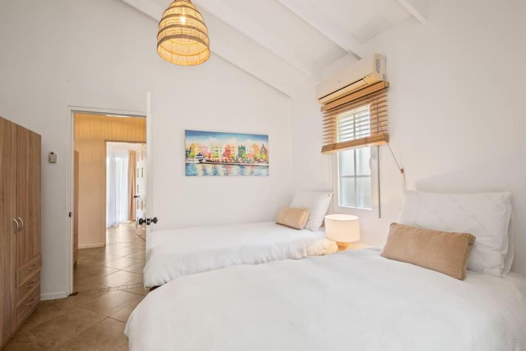 Bungalow Caribbean Bliss