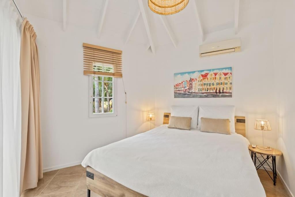 Bungalow Caribbean Bliss