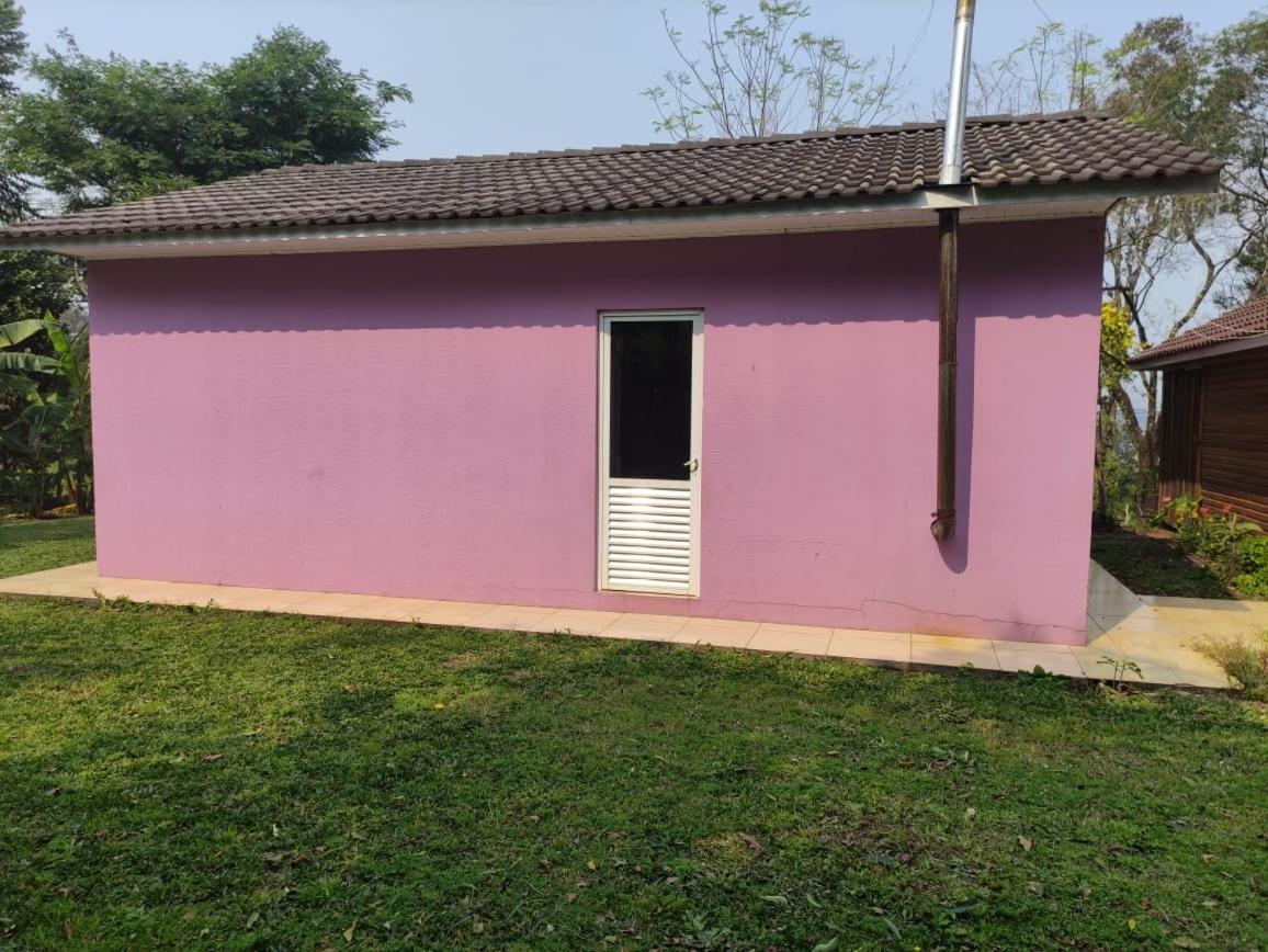 Casa mobiliada privativa