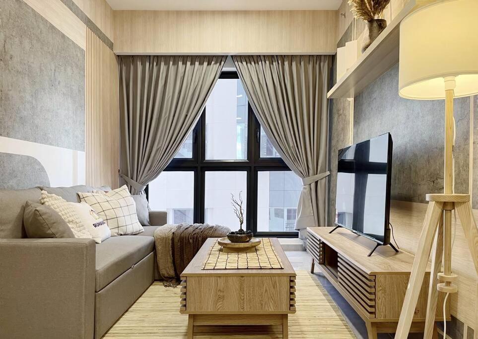 Japandi 1BR Agile Bukit Bintang by RumaBnB