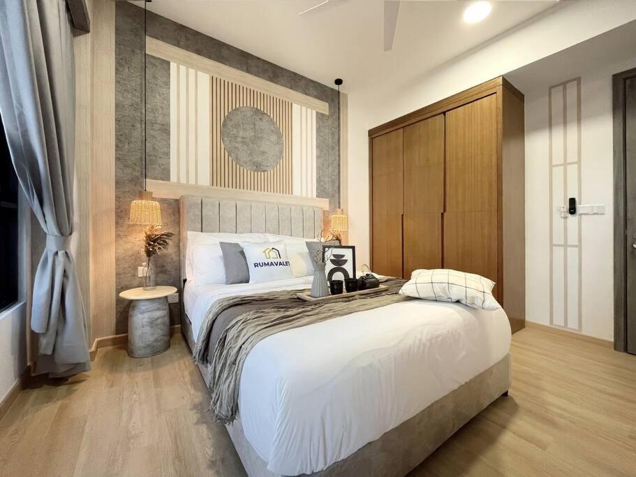Japandi 1BR Agile Bukit Bintang by RumaBnB