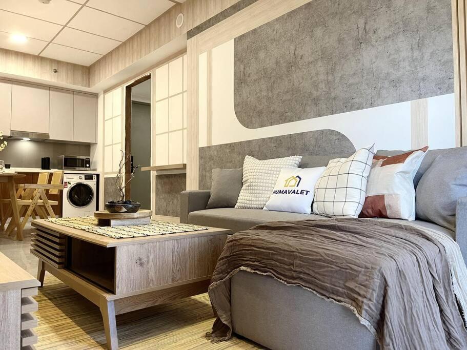 Japandi 1BR Agile Bukit Bintang by RumaBnB