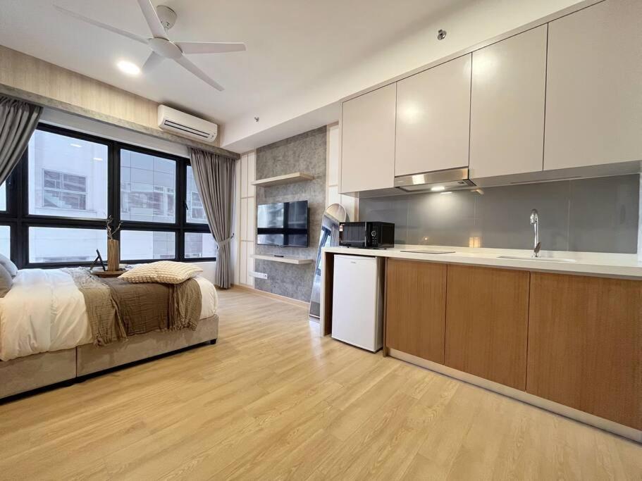 Japandi 1BR Agile Bukit Bintang by RumaBnB
