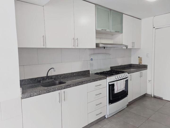 Habitación pequeña Miraflores
