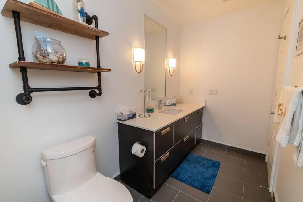 2 Bd Boardwalk Condo Patio Oasis
