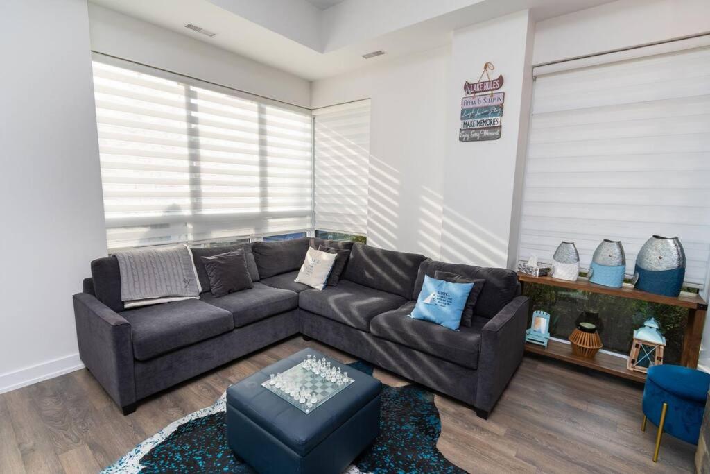 2 Bd Boardwalk Condo Patio Oasis