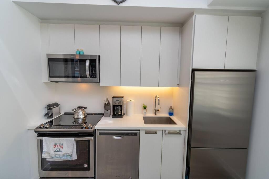 2 Bd Boardwalk Condo Patio Oasis