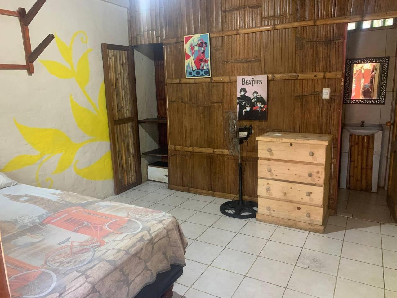 Photo 36