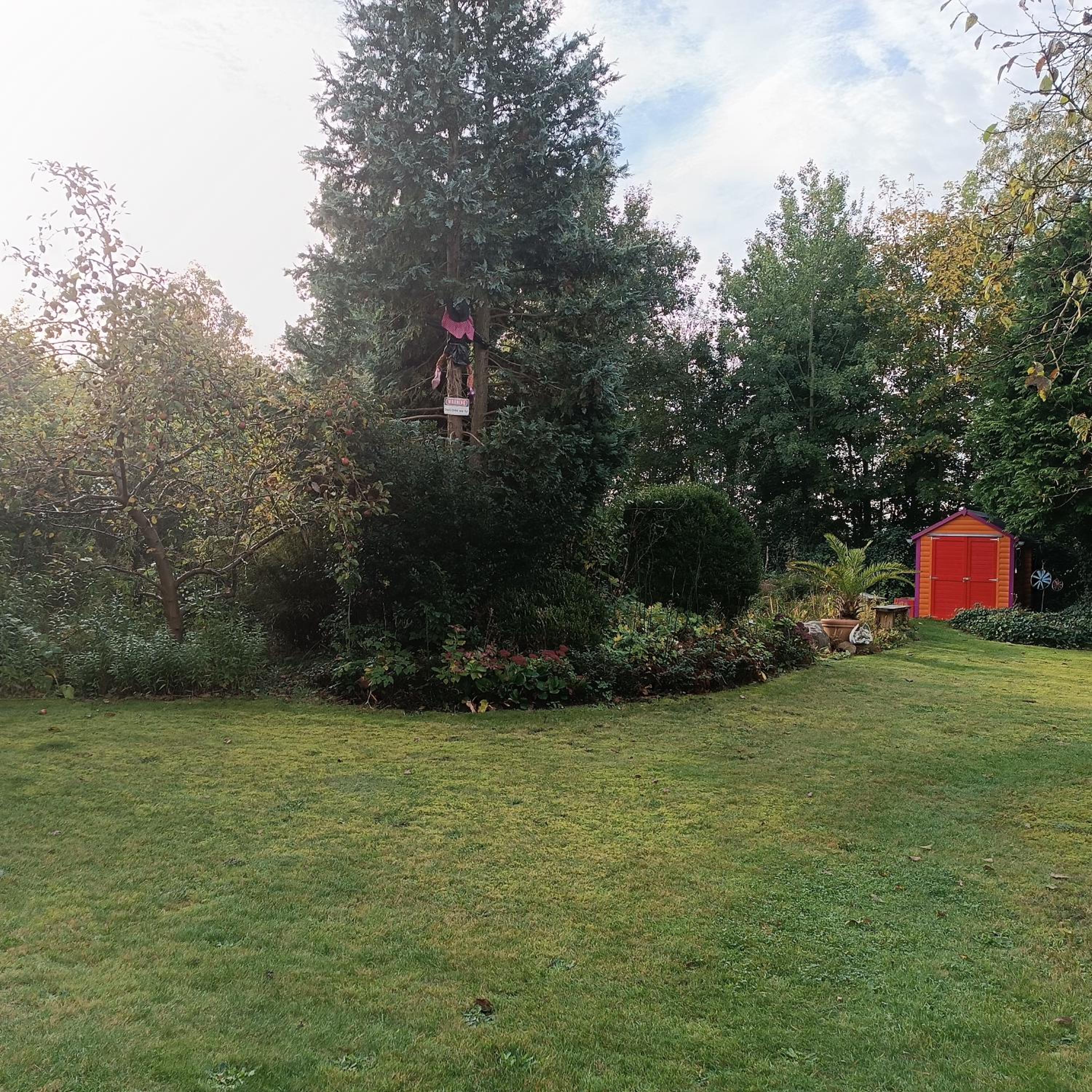 FEWO Villa Farbenfroh Monteurzimmer Garten Wlan 3SZ 120qm - Property Image 1