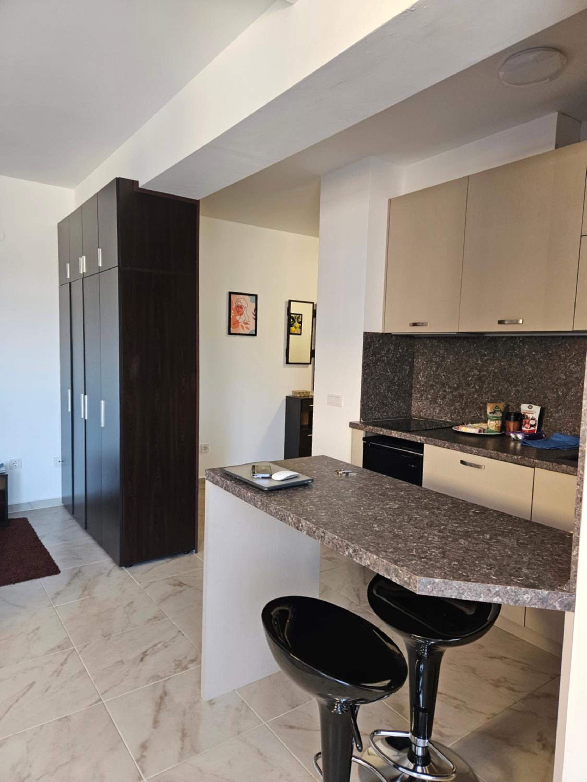 K-Apartment
