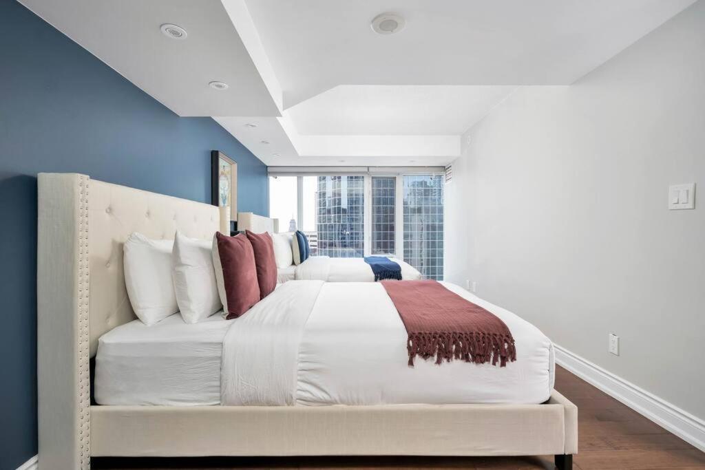 Centrally located 2 Bd 2 Bth with Parking