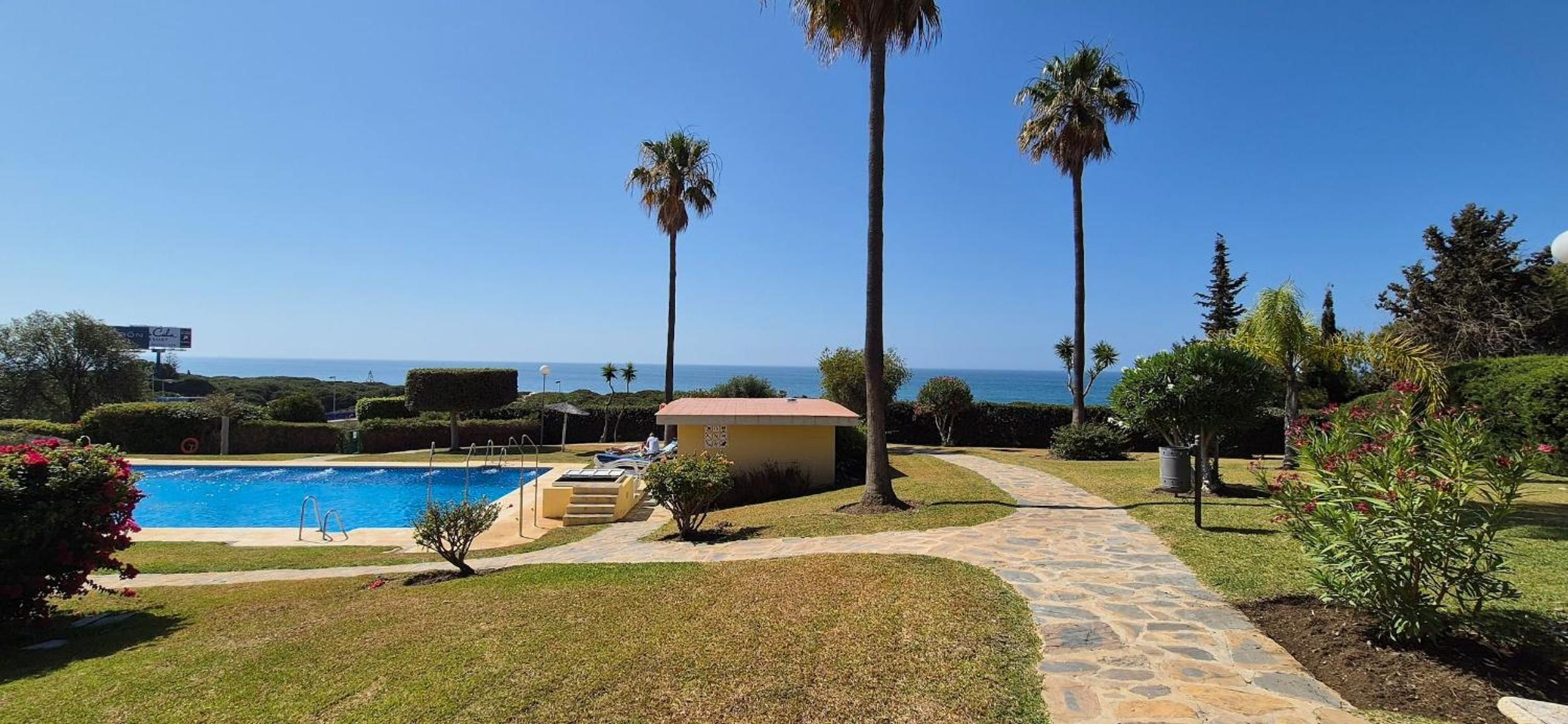 Marbella Vacations - Apartamento en zona Cabopino - Property Image 11