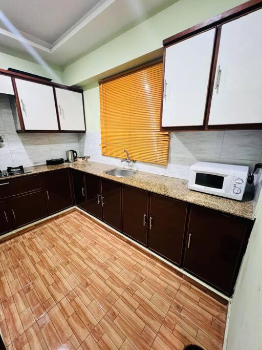 Majestic 2 bed Elite Apartment view 5