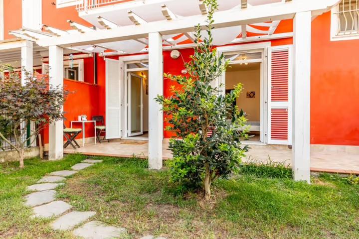 Garden Apartment photo 5