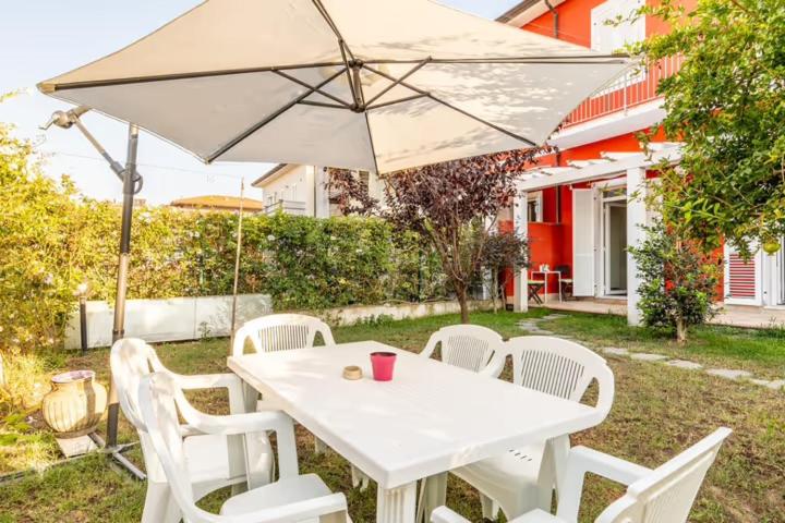 Garden Apartment photo 2