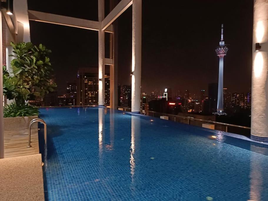 COL 25B KLCC Infinity Pool View Studio