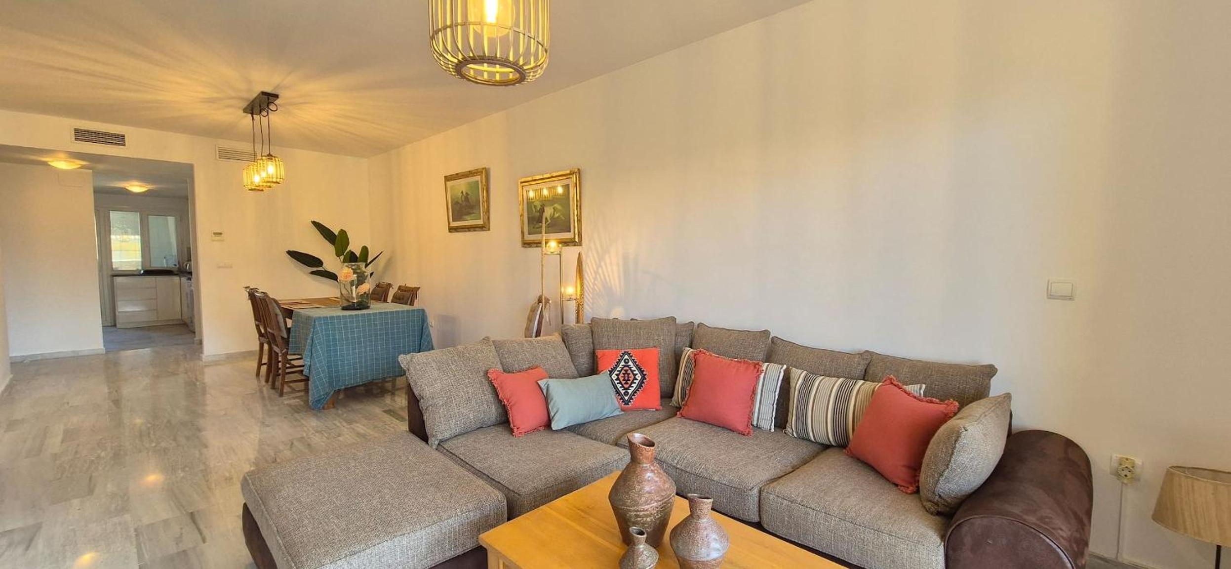 Marbella Vacations - Apartamento en zona Cabopino - Property Image 26