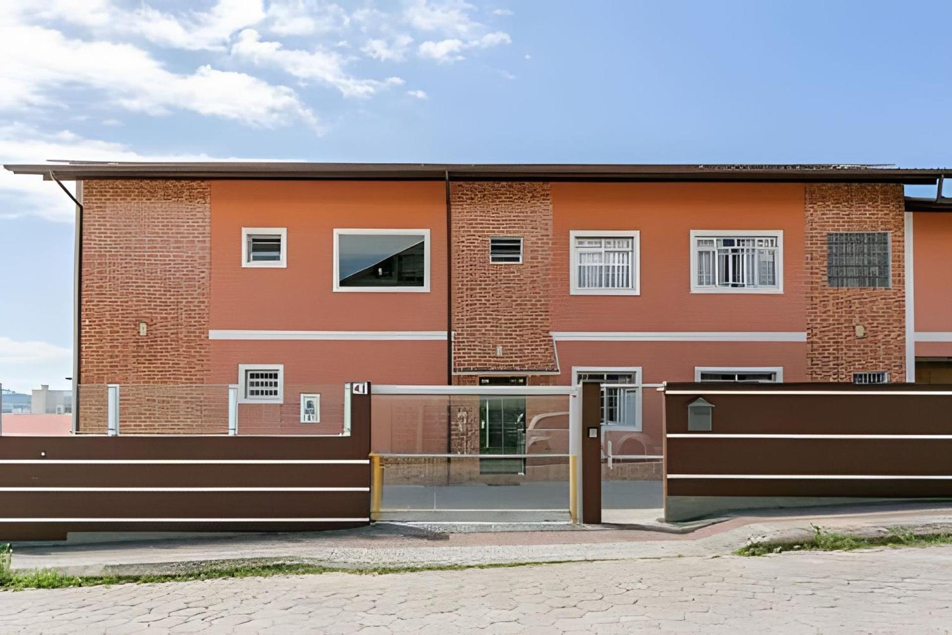 Pantanal Living I